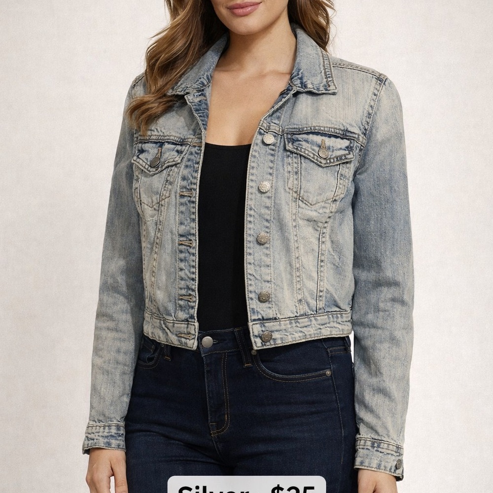 Silver Jeans Light Blue Jean Jacket